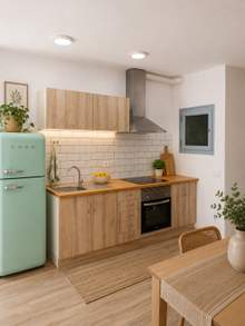 Светлая двухкомнатная квартира со свежим ремонтом в районе Mas Boell, Lloret de Mar, — миниатюра 1